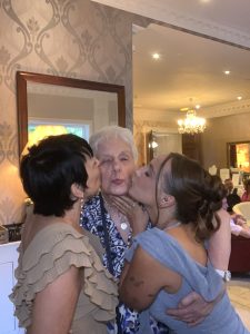 Wedding guest photo